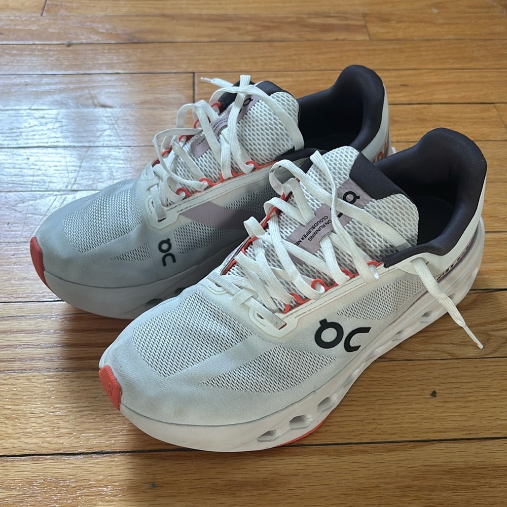 On Cloudsurfer next running shoe. Good used condition.
